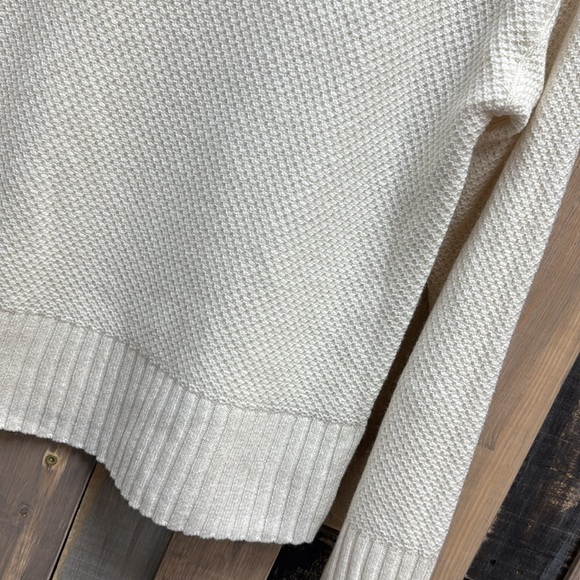 Everlane The Wool Cashmere Waffle Square Crew Neck Sweater - Picture 7 of 9